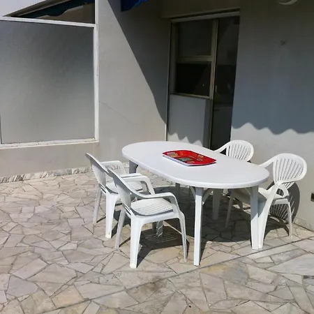 Le Castel Du Cros Appartement *